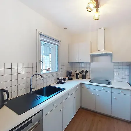 Holiday home Bretons By Interhome